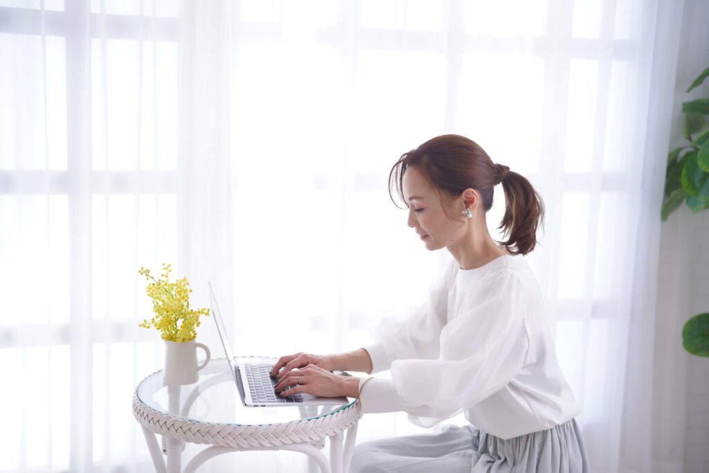 Momoライフコーチングでは心の「ブロック解放講座」で自分の使命や「やりたいこと」を明確にし能力を開花させます｜女性起業家支援|Home