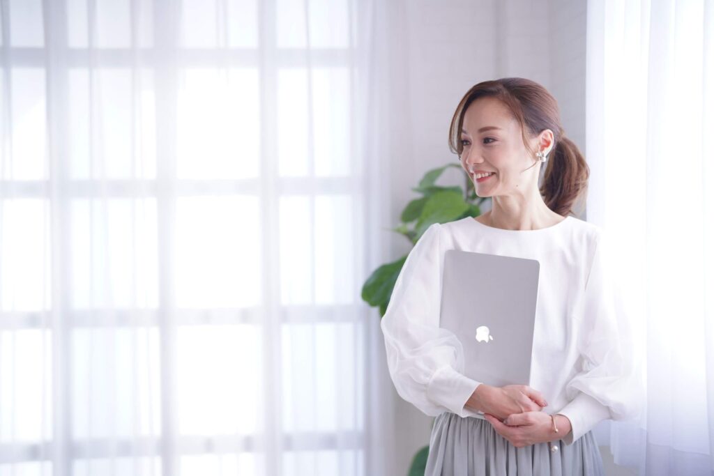 Momoライフコーチングでは心の「ブロック解放講座」で自分の使命や「やりたいこと」を明確にし能力を開花させます｜女性起業家支援|Home