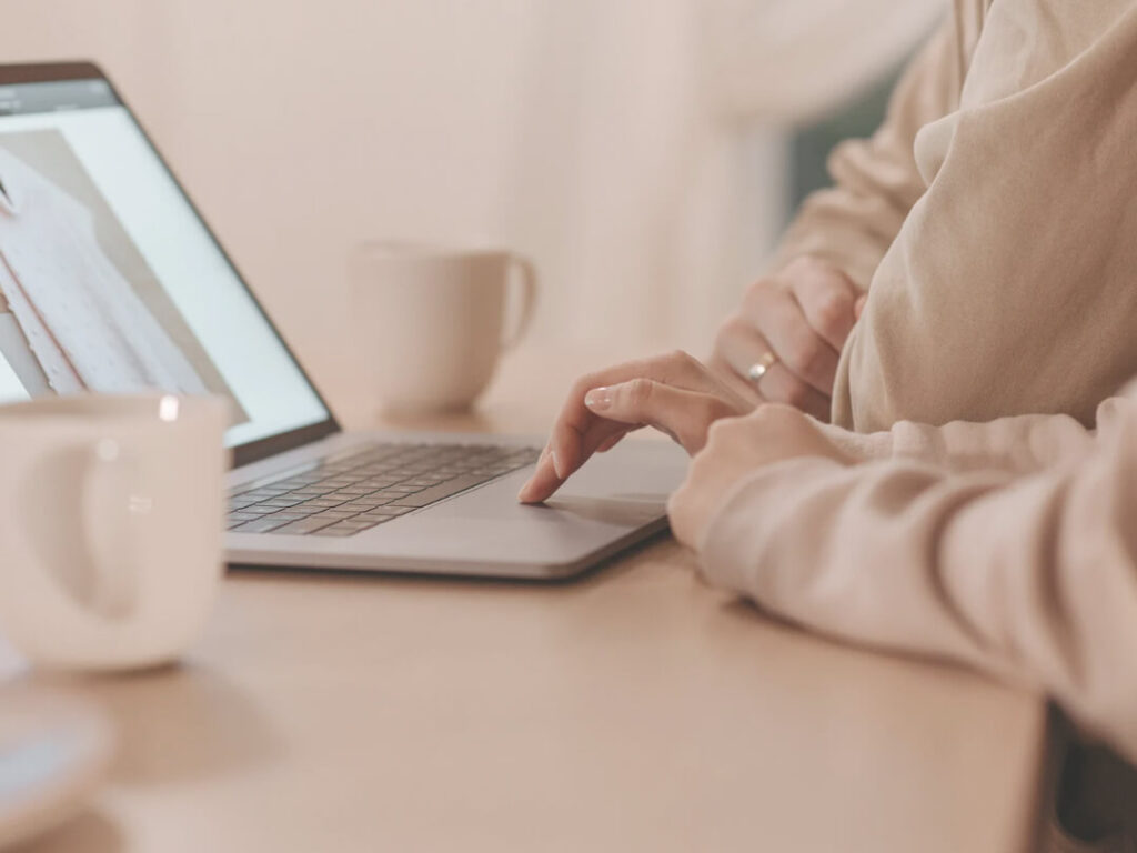 Momoライフコーチングでは心の「ブロック解放講座」で自分の使命や「やりたいこと」を明確にし能力を開花させます｜女性起業家支援|Home